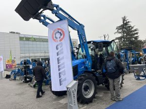 Мащабна платформа за морска изследователска инфраструктура започва изграждането в Шанхай