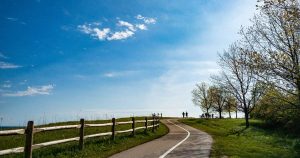 AI играта на основателя на miHoYo Whispers From The Star включва AI взаимодействие в реално време · TechNode