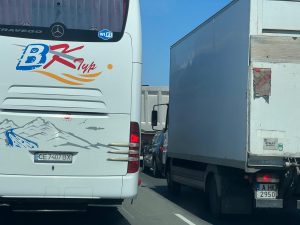 Гигантският Буда в Лешан привлича вълна от задгранични посетители