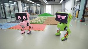 Роботи за заслепяване на 12 -та световна игра