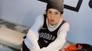 Hong Kong Dancer Mo Li съди 12 партии за обезщетение за огледало за концертна катастрофа