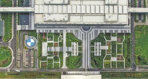 ‘Eco stars’ exemplify industry, nature can coexist in harmony