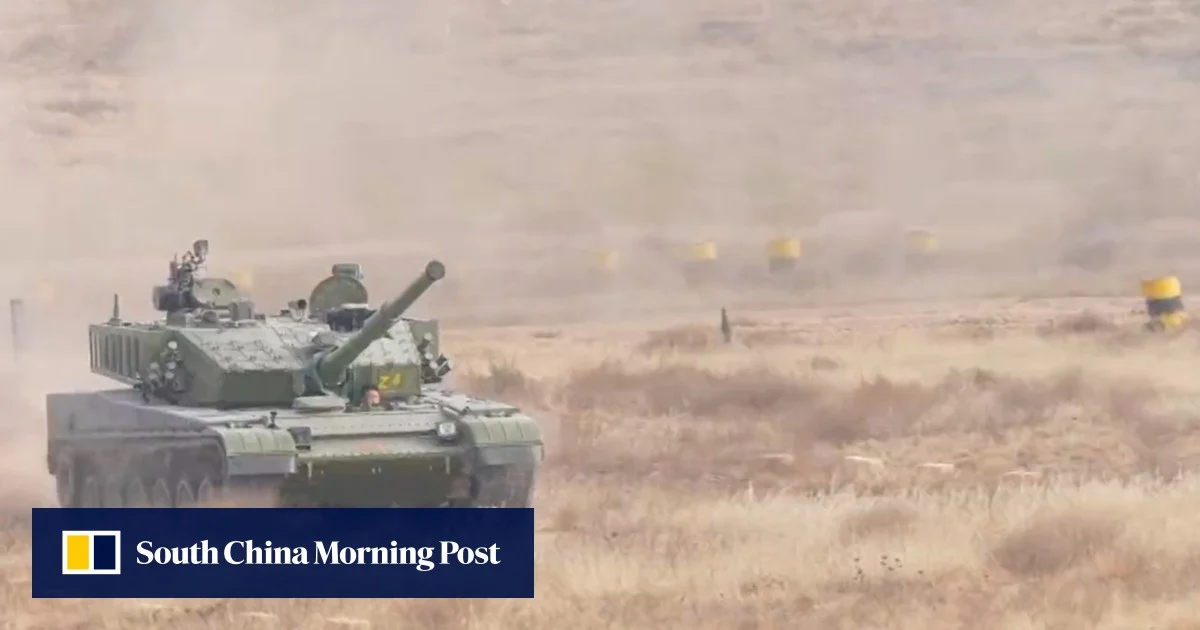 Китайски танк за големи височини край Индия