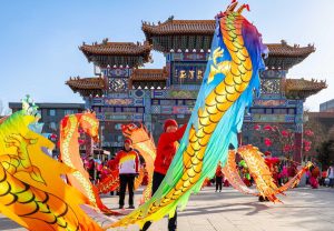 Хохот е домакин на съвременния храмов панаир на Пролетния фестивал