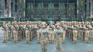 Накарайте всяко пени да се брои за битка, казаха китайските военни в отброяването до лунната Нова година