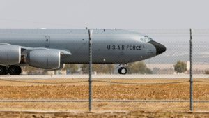 Тръмп казва, че ще прекъсне търговията с Испания заради военната позиция на Иран